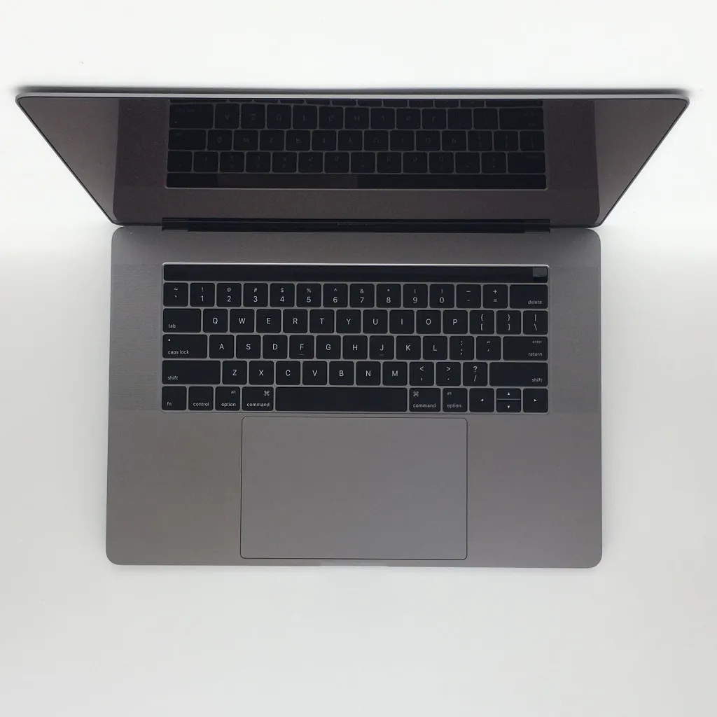 APMB-Pro-A1707-8.webp