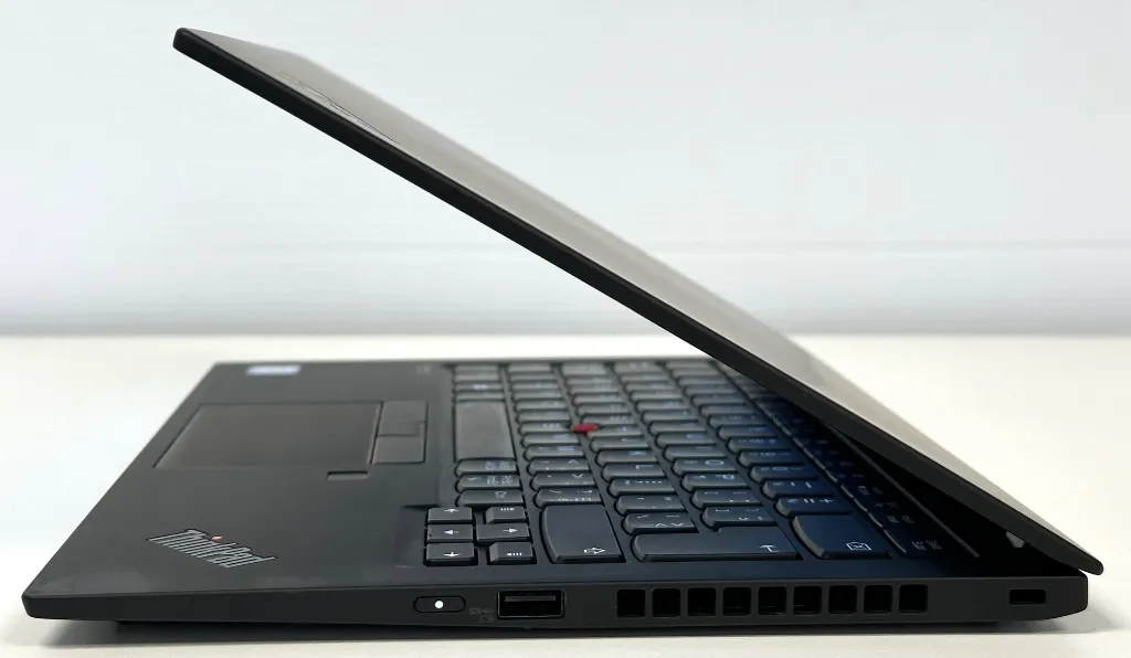 X1CBG7--SIDE.webp