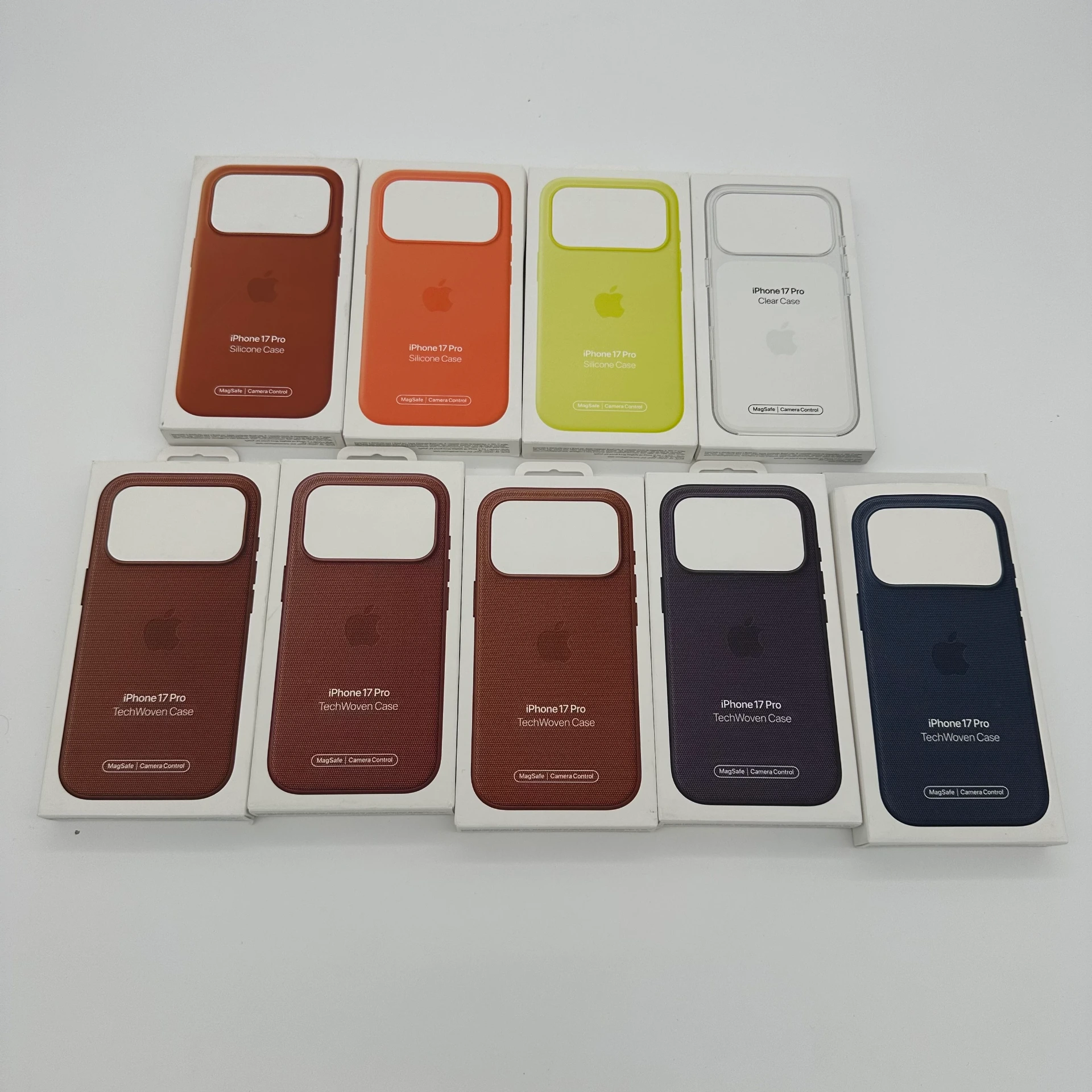 [APL-17Pro-cases] Genuine and new - Apple iPhone 17 Pro cases with MagSafe - lot of 9 - Mix of Silicone and Techwoven