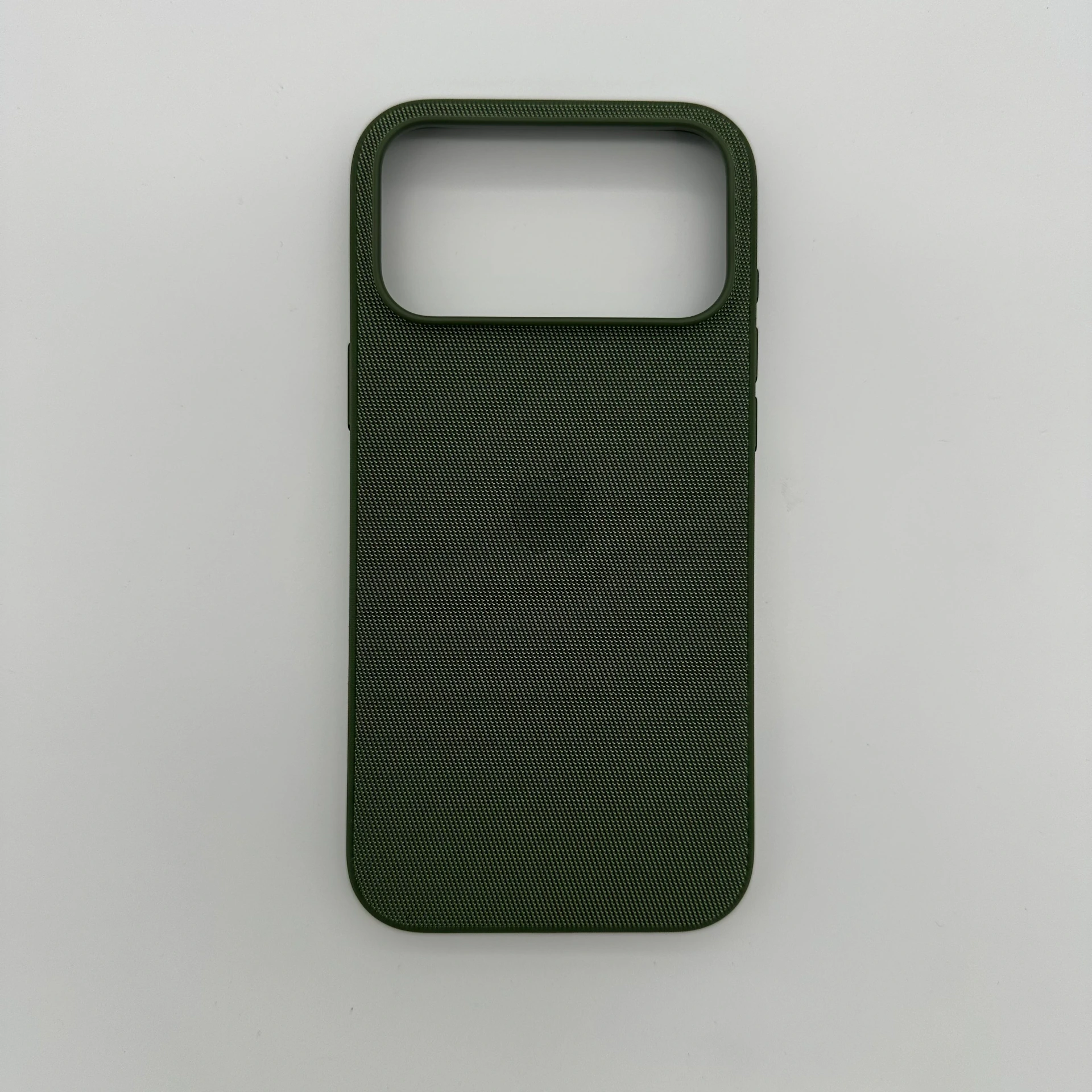[MGFD4ZM/A] Genuine and new - Apple TechWoven Fitted Hard Shell Case with MagSafe for iPhone 17 Pro Max - Green - MGFD4ZM/A